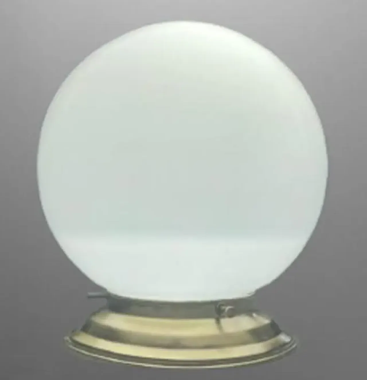 Lampada del soffitto art deco in vetro opale bianco leggero, anni '30 3