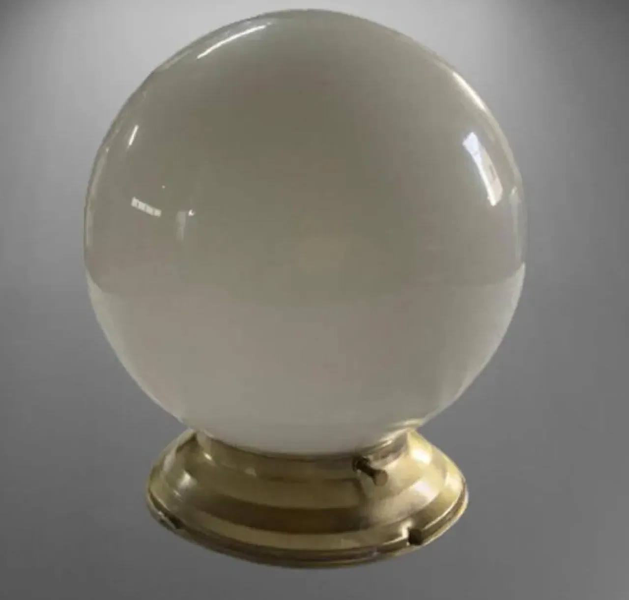 Lampada del soffitto art deco in vetro opale bianco leggero, anni '30 5