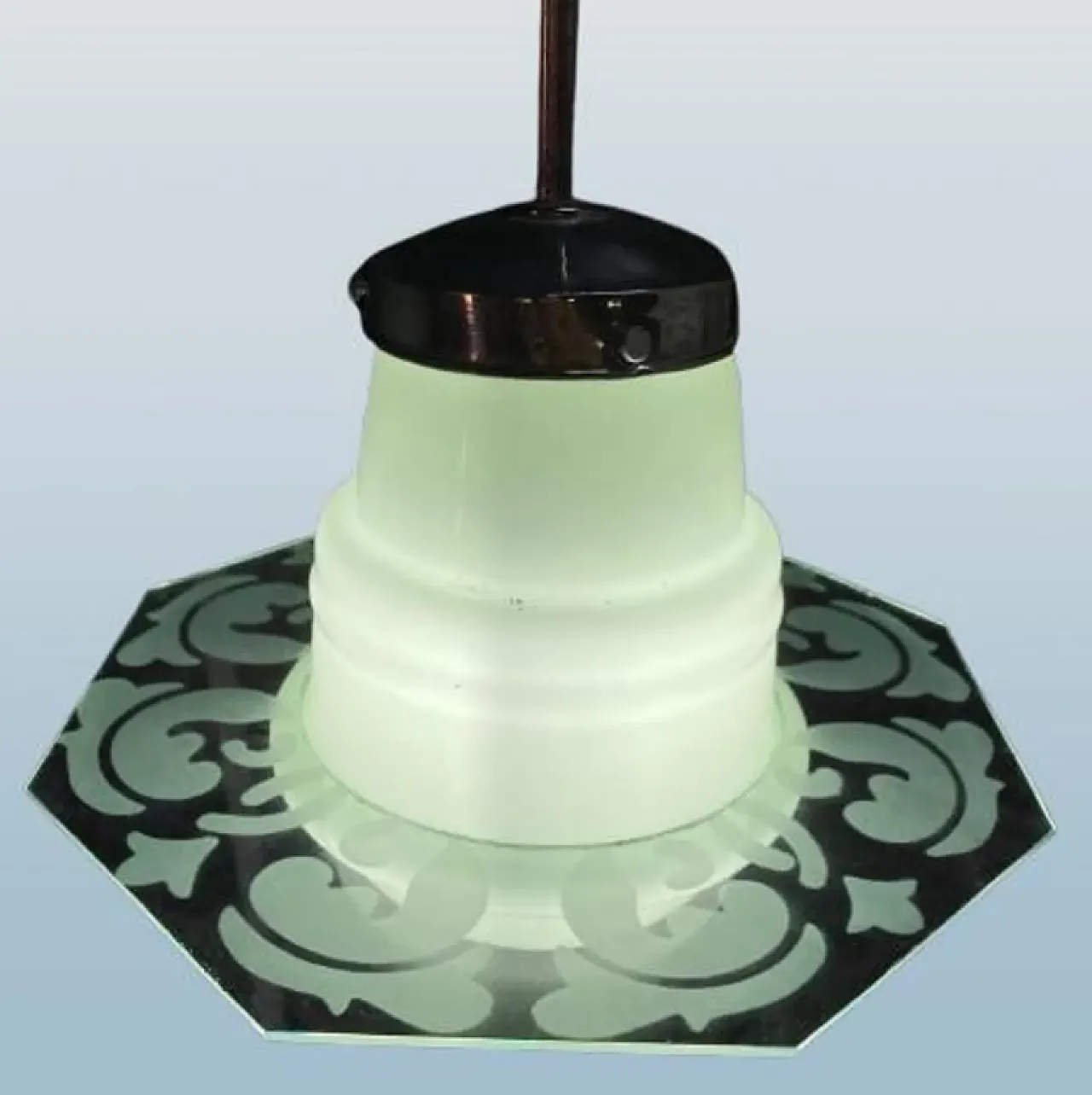 Lampada del soffitto Art Deco in vetro opale verde chiaro, anni '30 3