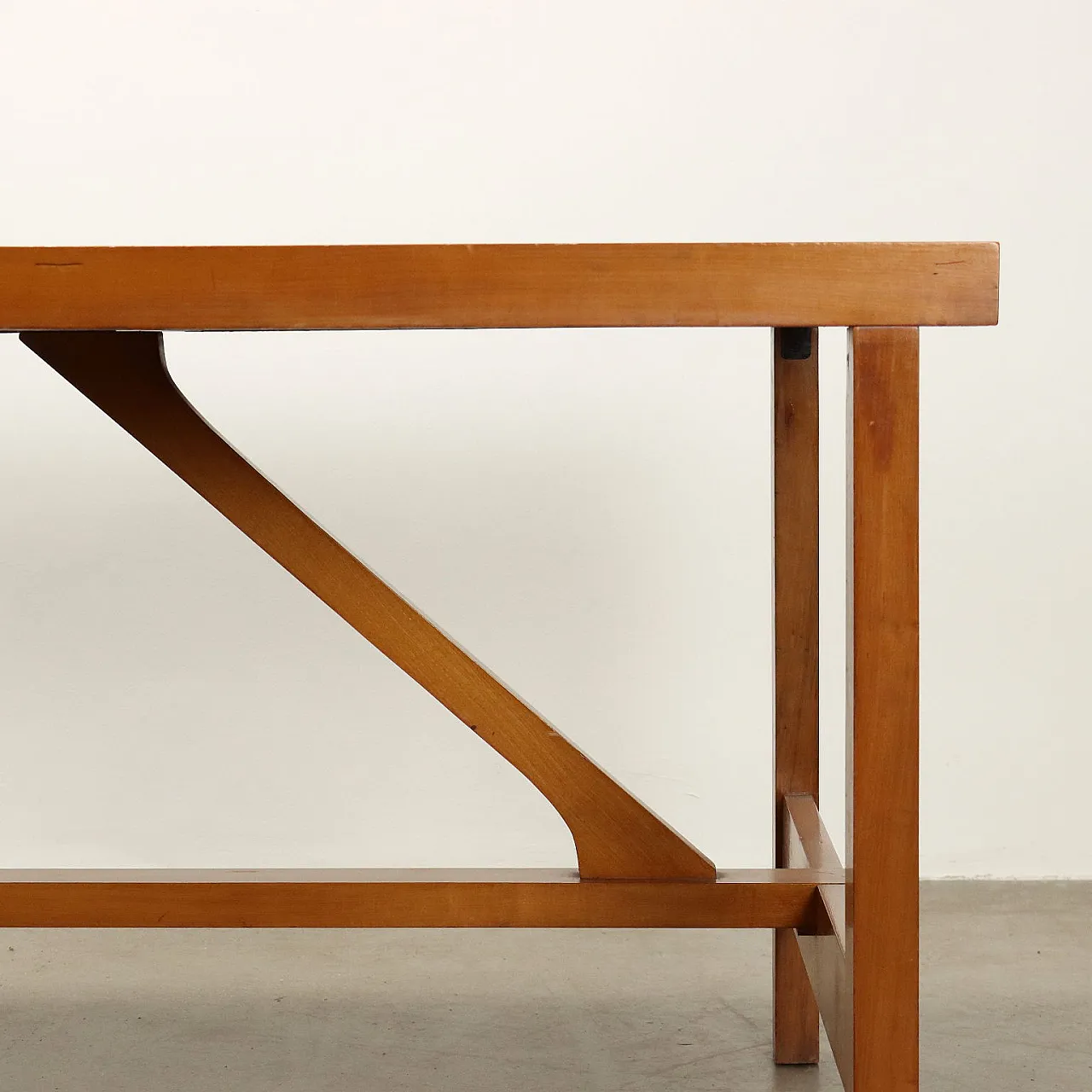 Cherry wood table, late 20th century 4