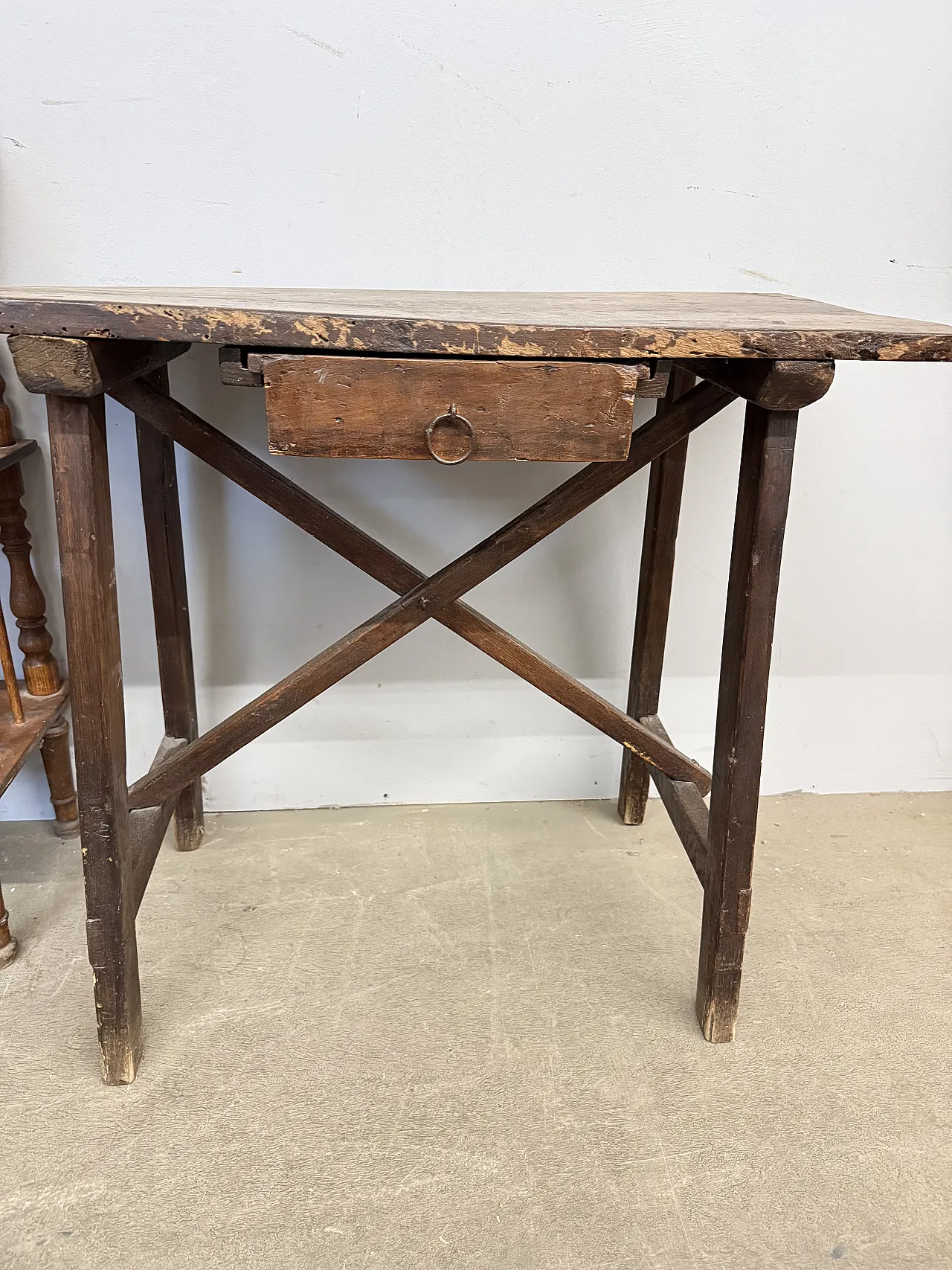 Tavolino a capretta noce e castagno, '700 1