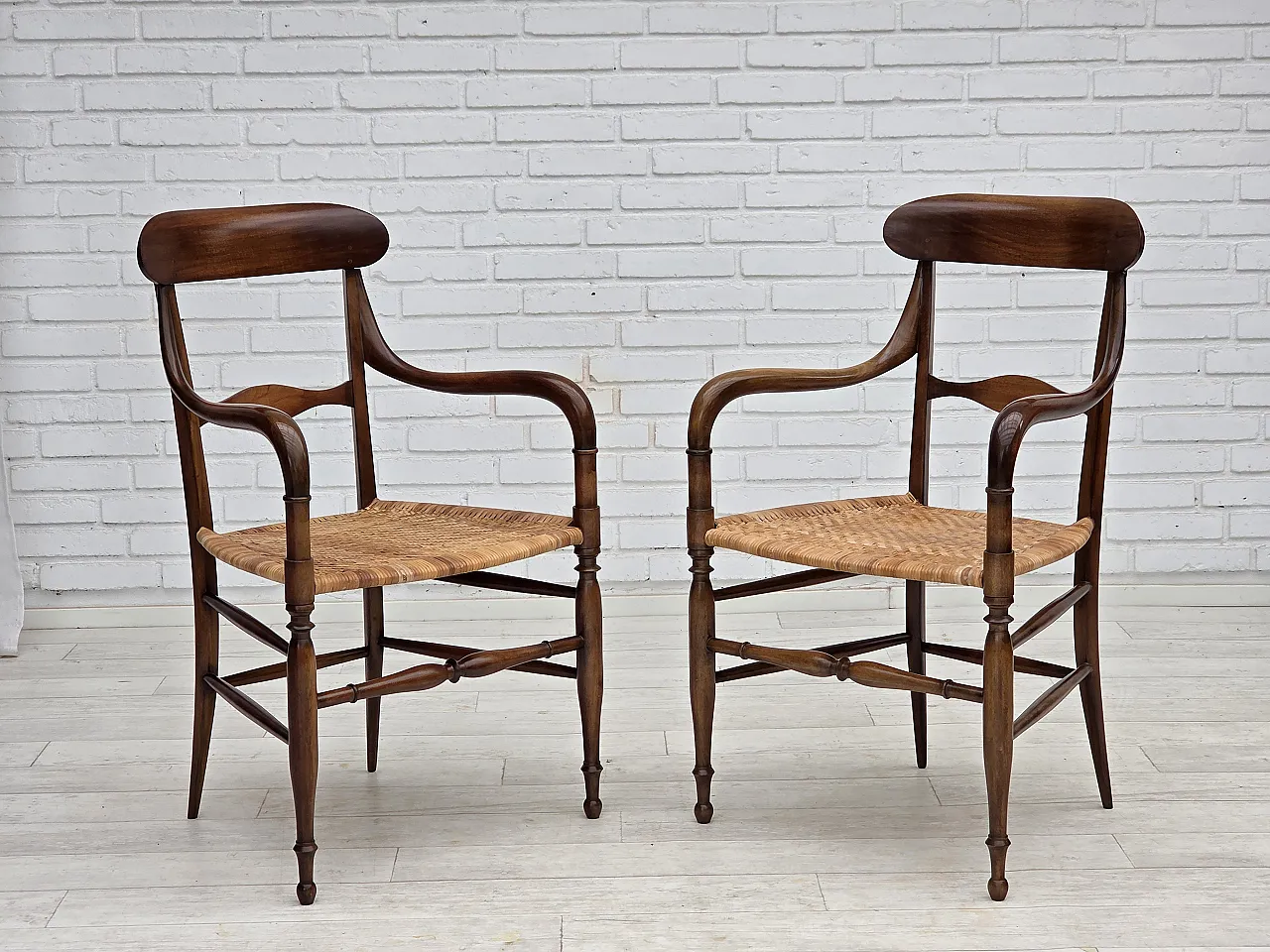 Coppia di sedie Campanino italiano di Fratelli Levaggi, anni '70 1