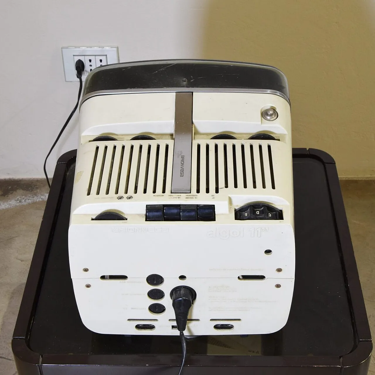 Brionvega Tv Algol 11 by Marco Zanuso Richard Sapper, 1960s 11