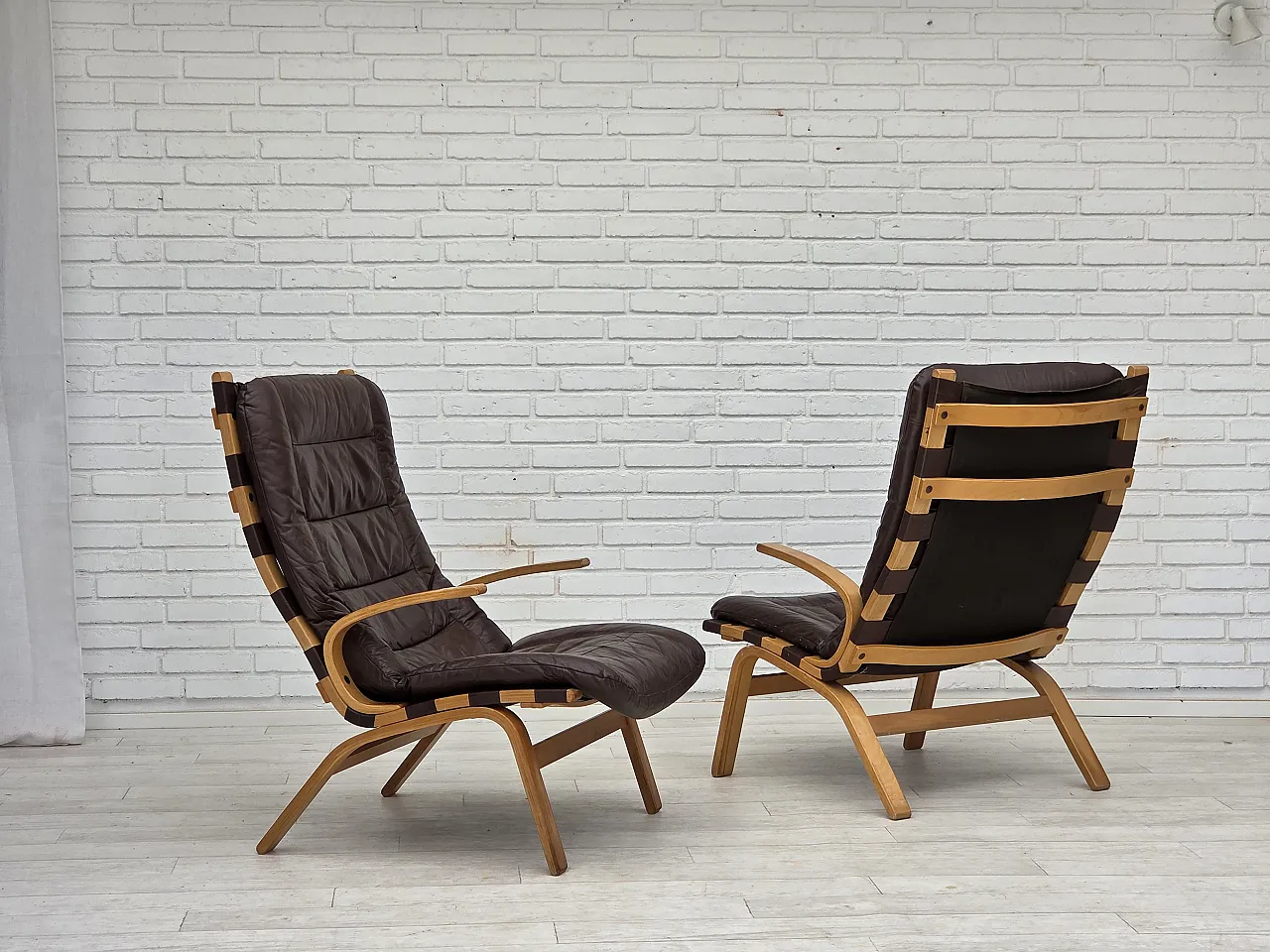 Coppia di poltrone danesi di Farstrup, anni '70 3