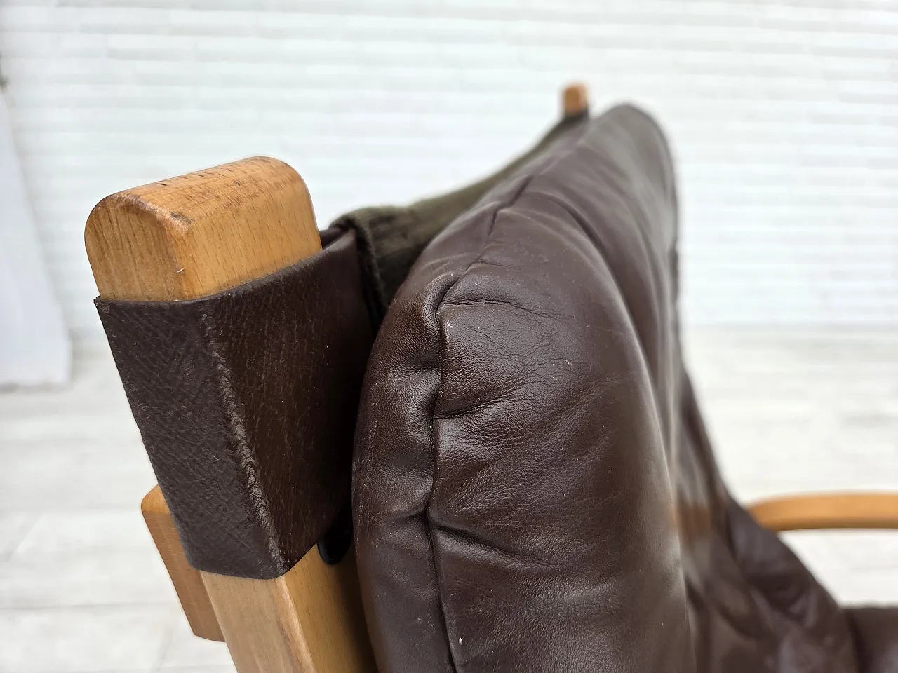 Coppia di poltrone danesi di Farstrup, anni '70 6