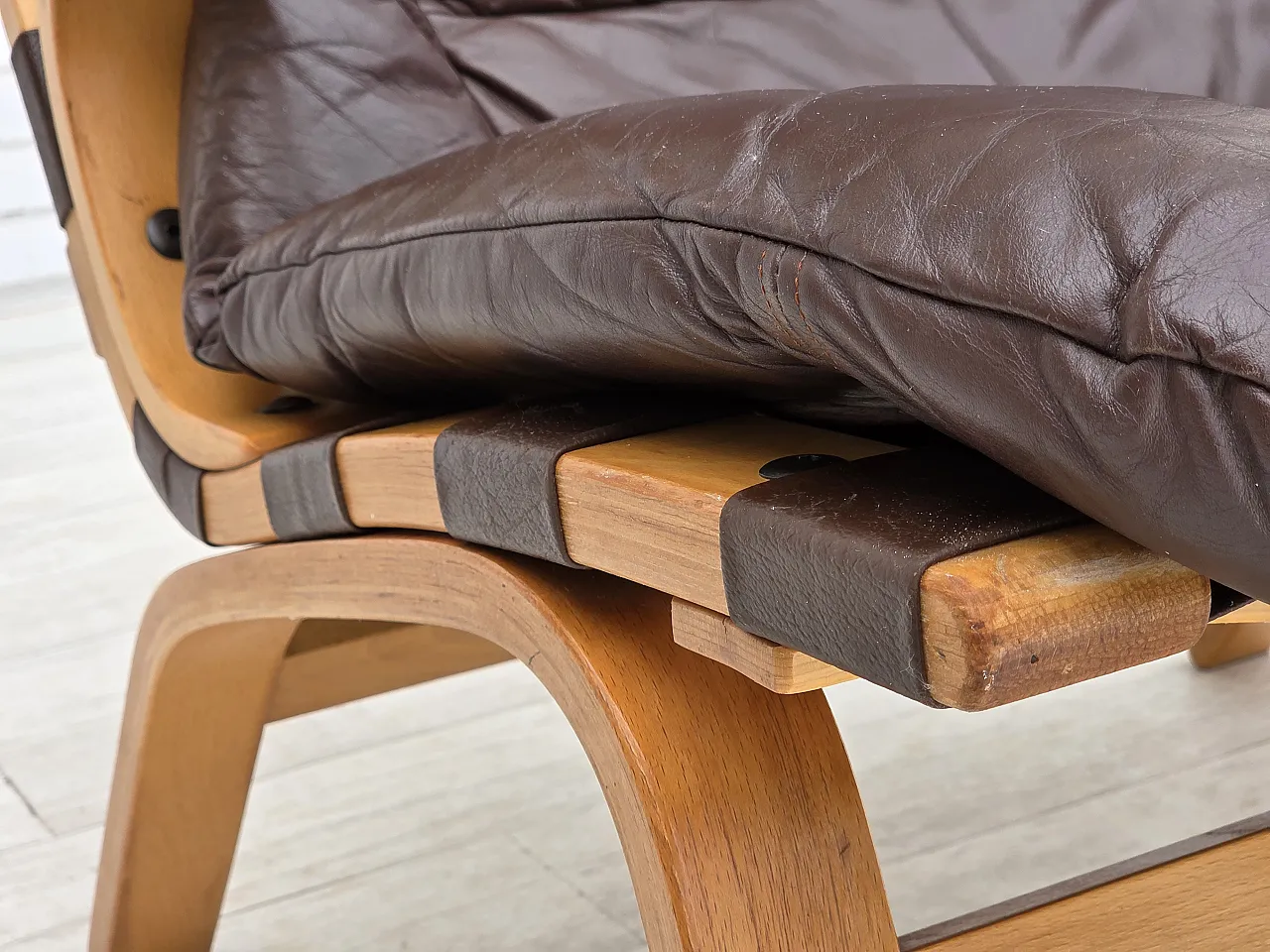 Coppia di poltrone danesi di Farstrup, anni '70 10