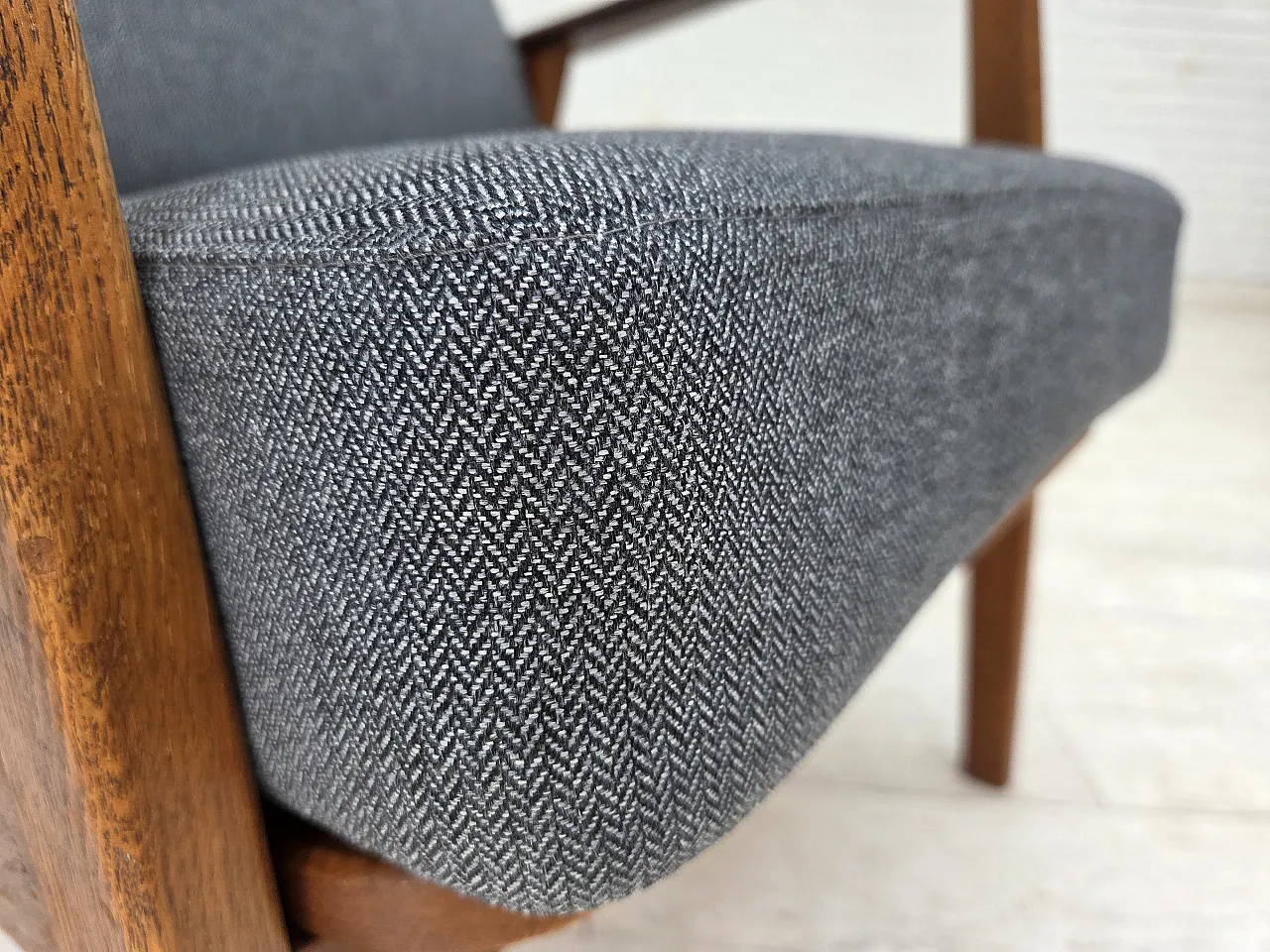 Coppia di poltrone danesi, lana, anni '70 6