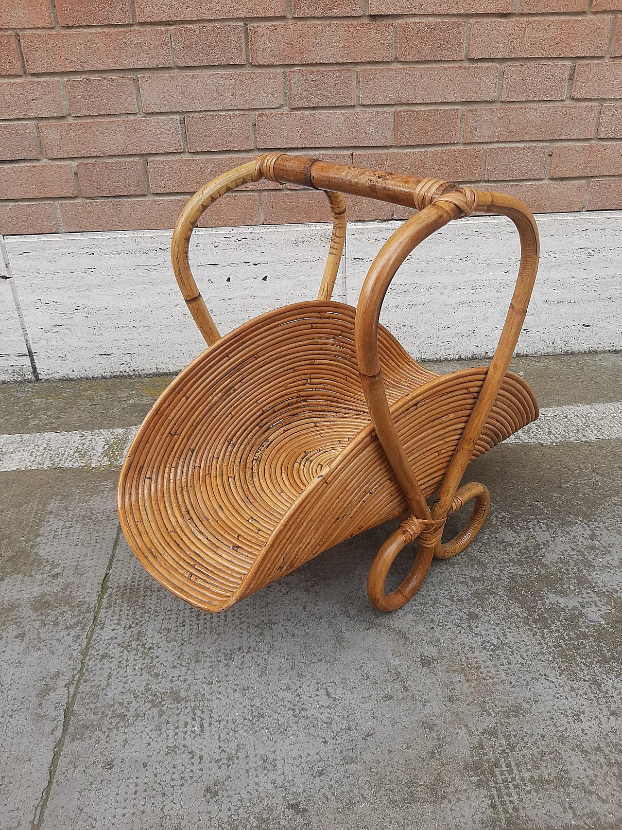 Bamboo magazine rack, 60s 5
