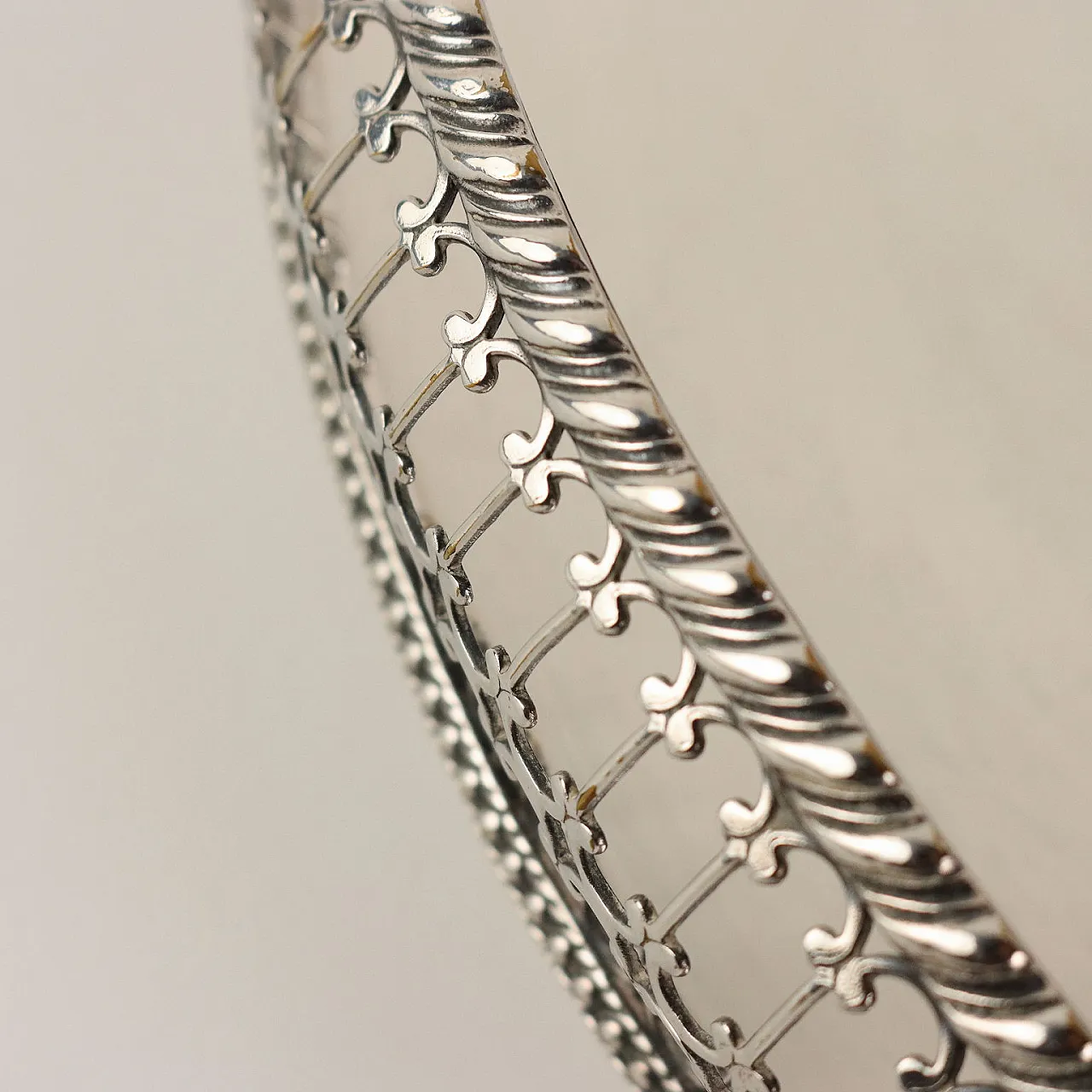 Vassoio in metallo, '900 6