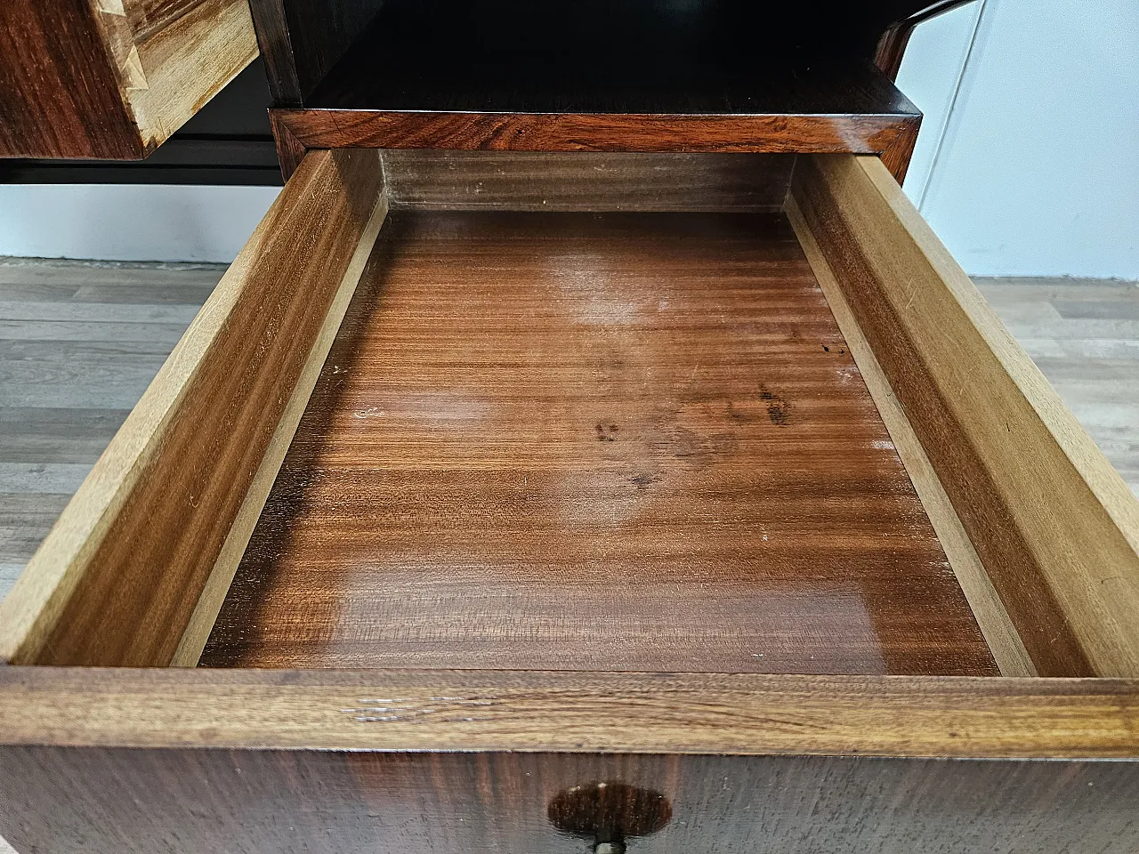 Decò Desk wood and brass, 60s 19