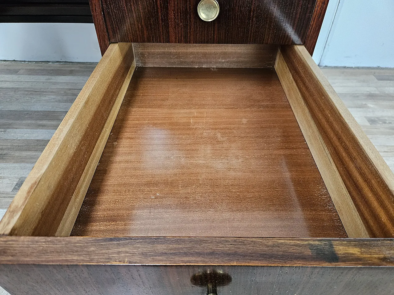 Decò Desk wood and brass, 60s 20