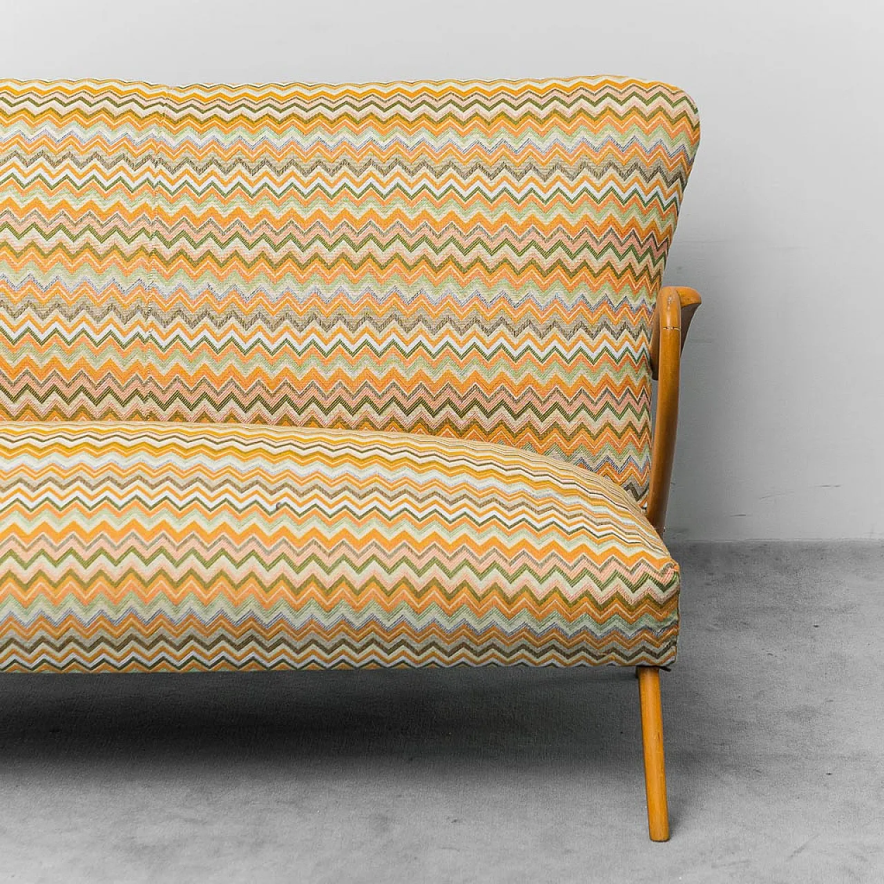 2 seater sofa with Missoni fantasy attributed to Paolo Buffa, 50s 8