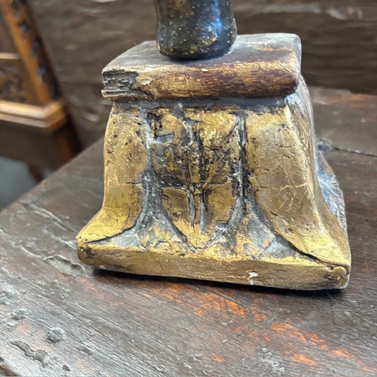 Sculpture of the Madonna on Throne polychrome painted, 17th century 2