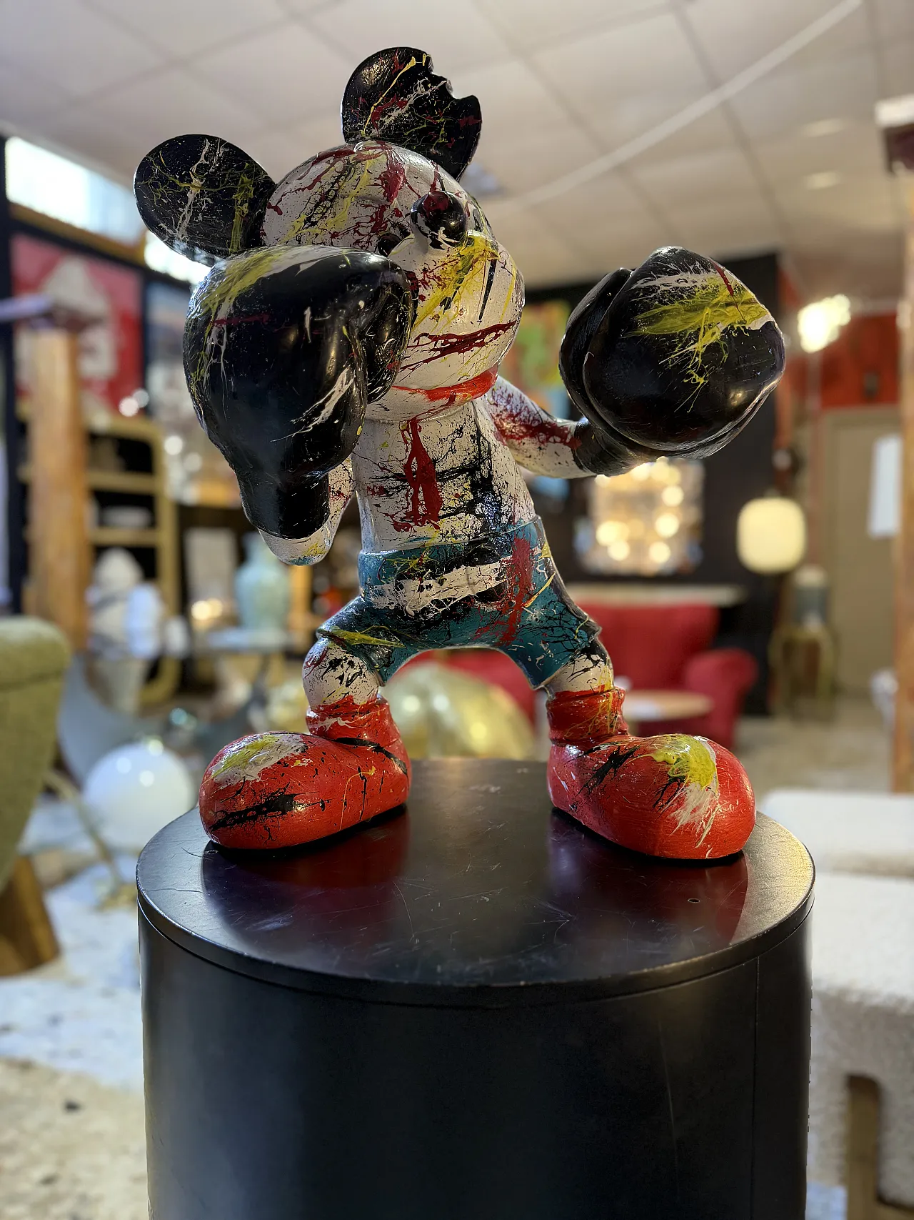 Mickey Mous sculpture in resin, 2000s 6