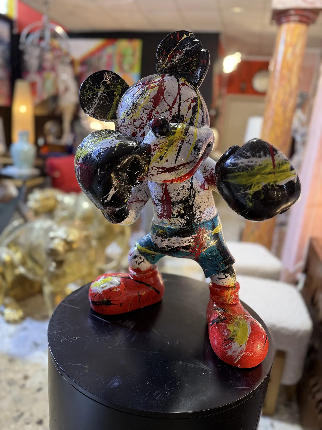 Mickey Mous sculpture in resin, 2000s 13