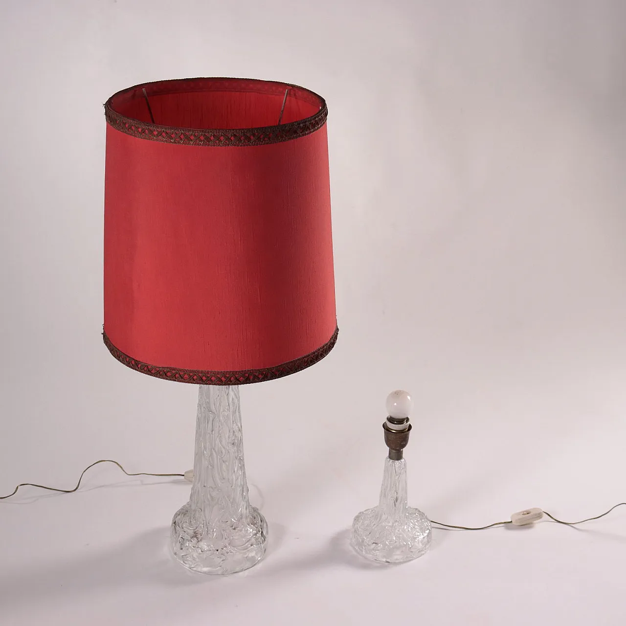 Coppia di  lampade in vetro di Murano nello stile di Venini, anni '50 3