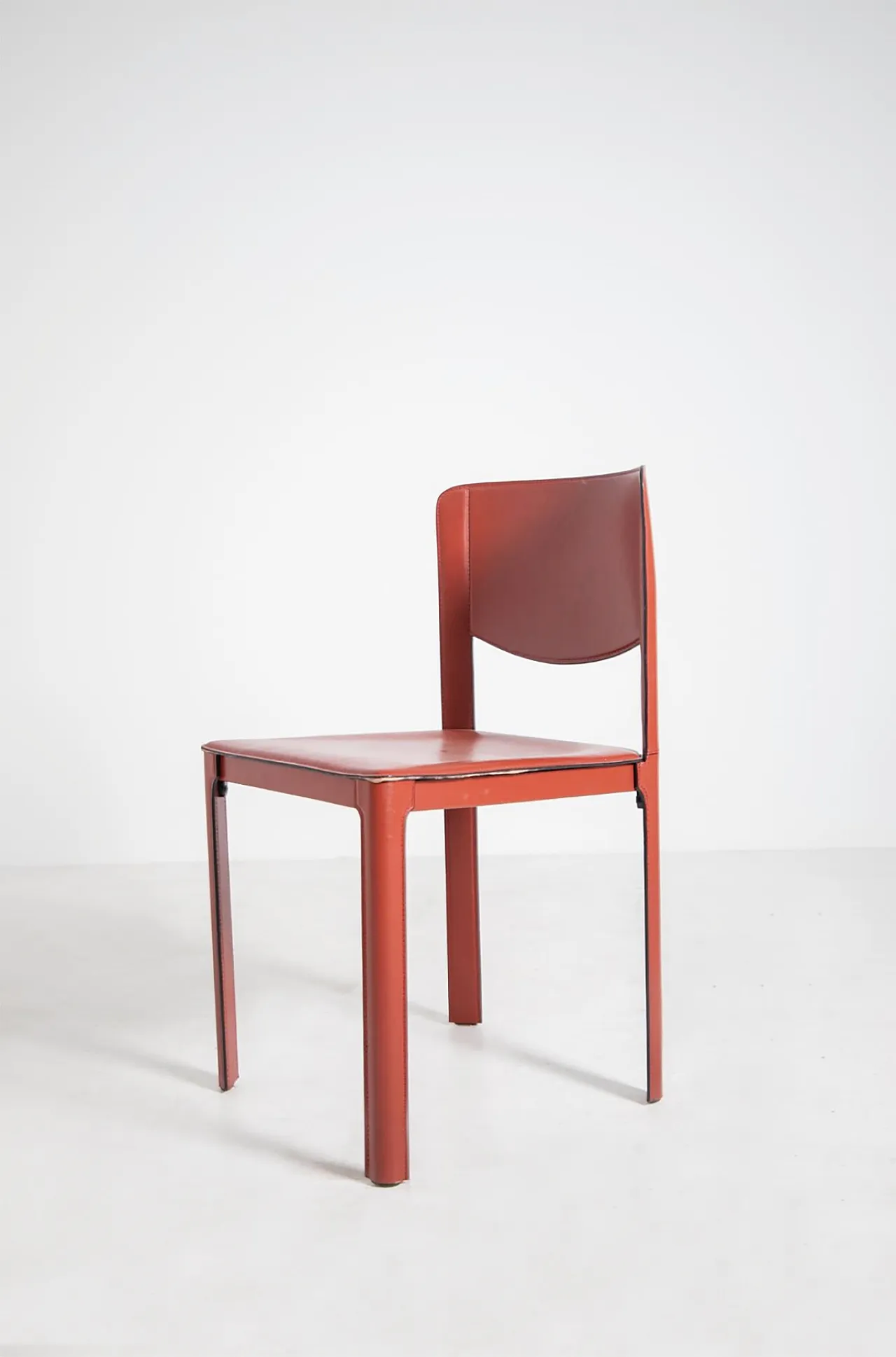 4 sedie Mod Sistina di Matteograssi in pelle rossa, anni '90 2