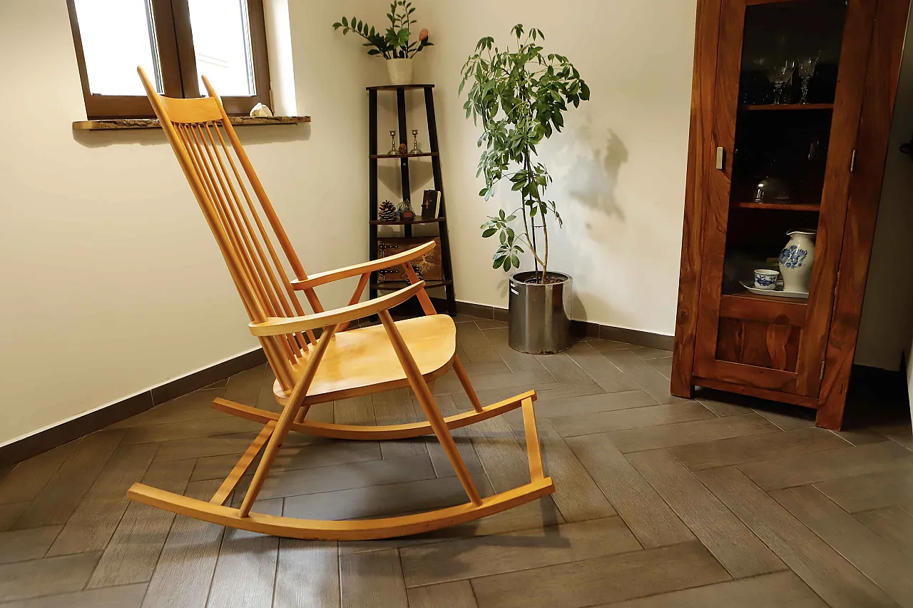 Sedia a dondolo varjosen puunjalostus 4
