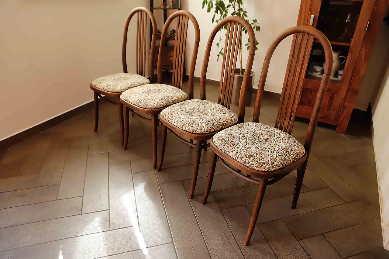 4 bentwood chairs by Ton with floral upholstery, 70s 2