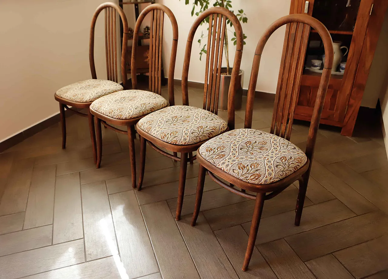 4 bentwood chairs by Ton with floral upholstery, 70s 12