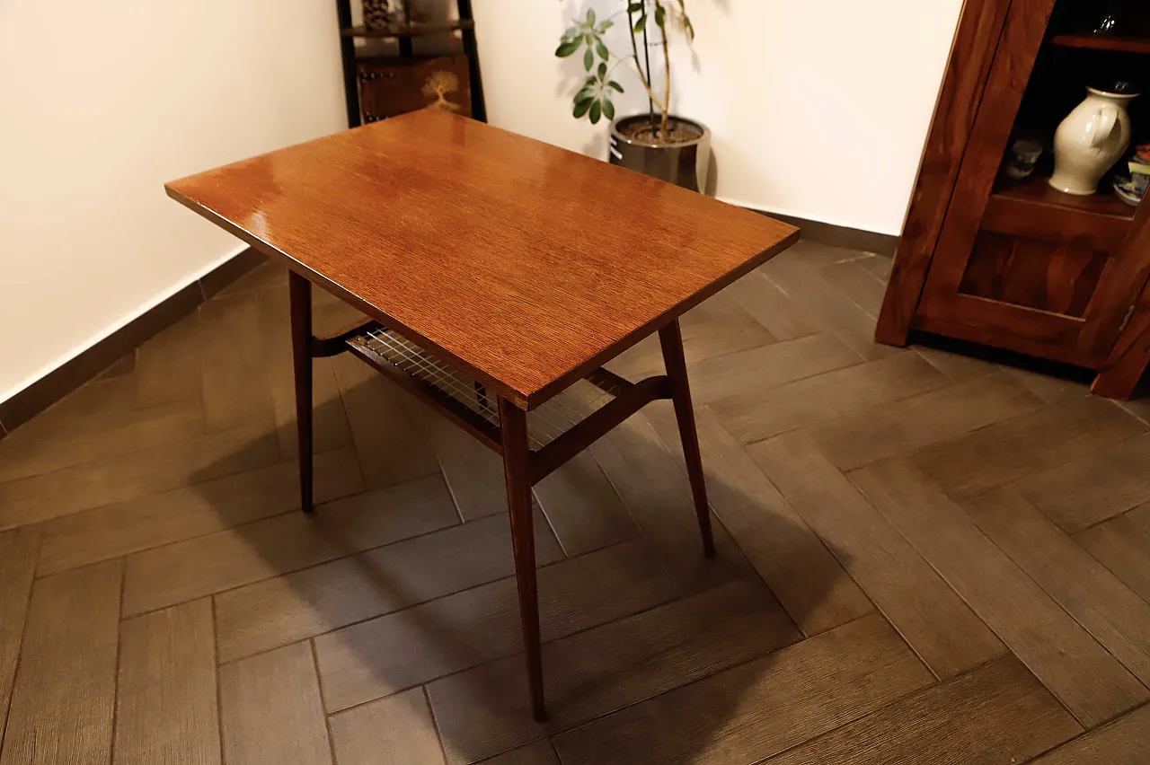 Tavolo retrò di Dřevopodnik Holešov, anni '60 2