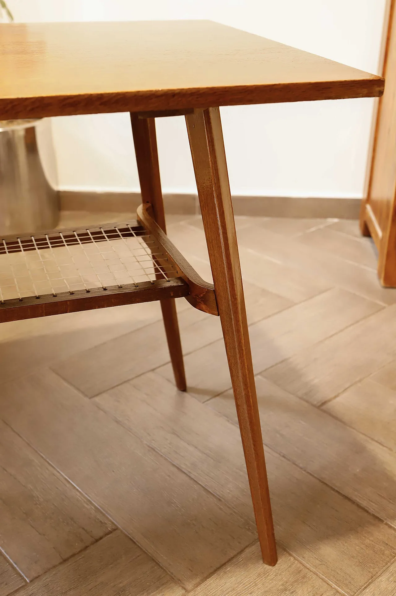 Tavolo retrò di Dřevopodnik Holešov, anni '60 6