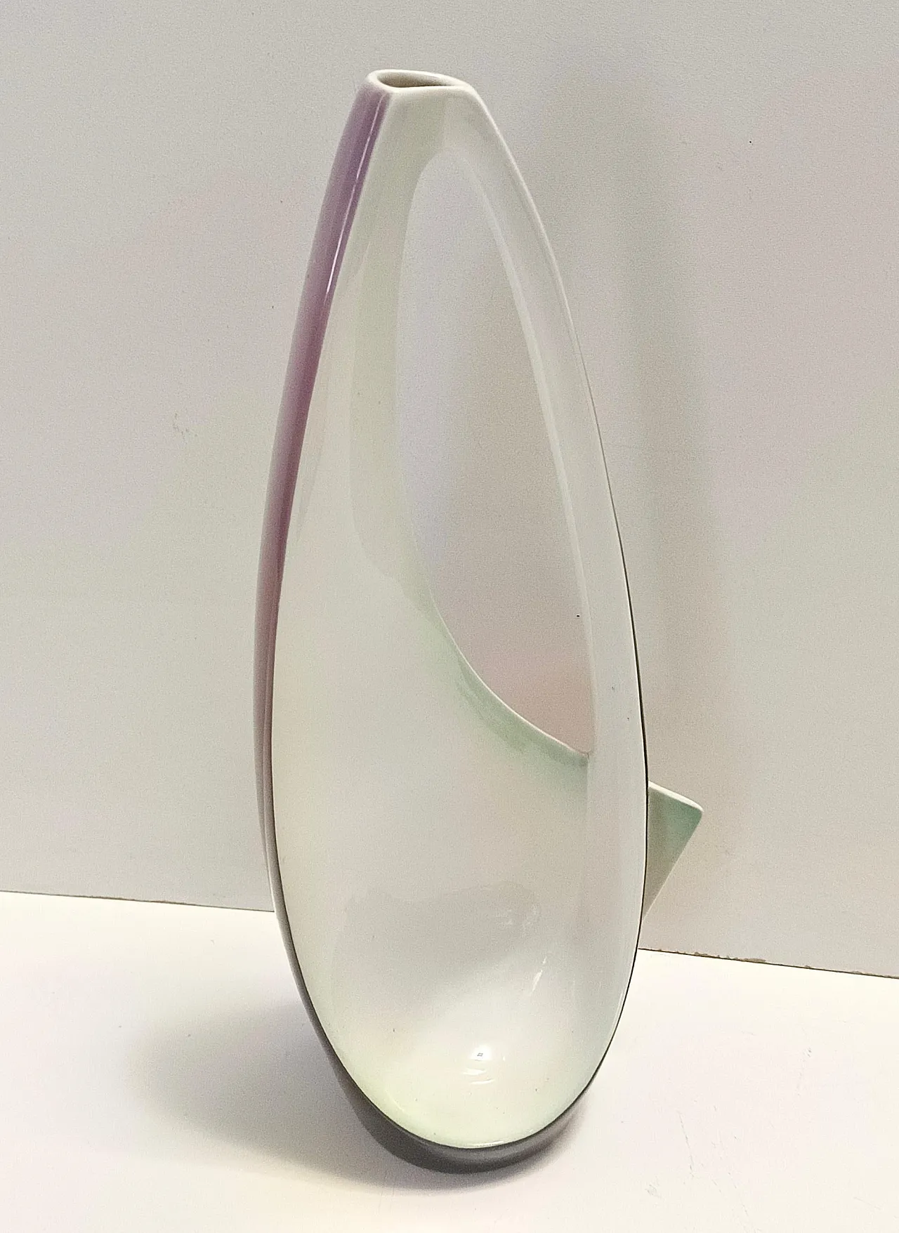 Purple, Pink and White Hand-Painted Ceramic Vase by Ariele, Turin, Italy 10