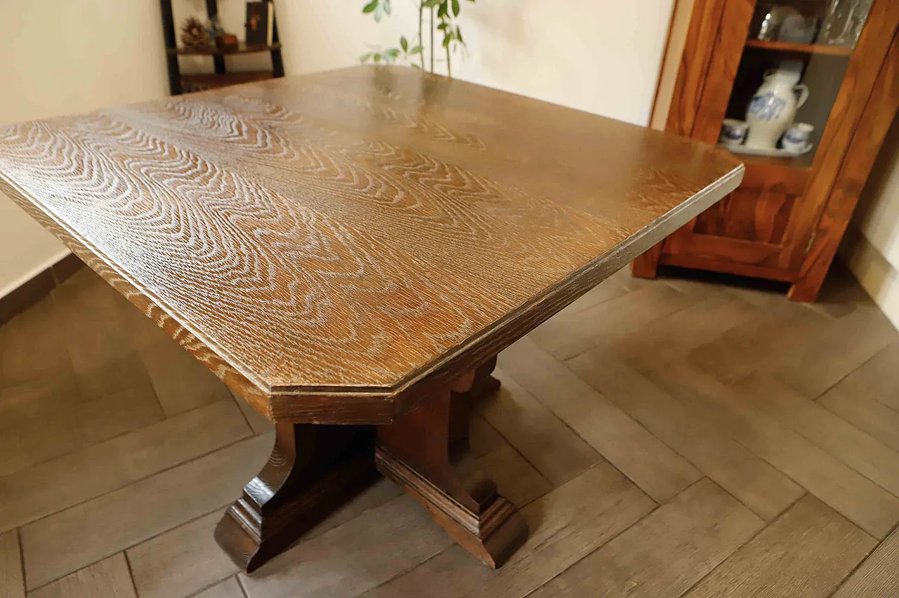 Tavolo di quercia rustica con base centrale 5