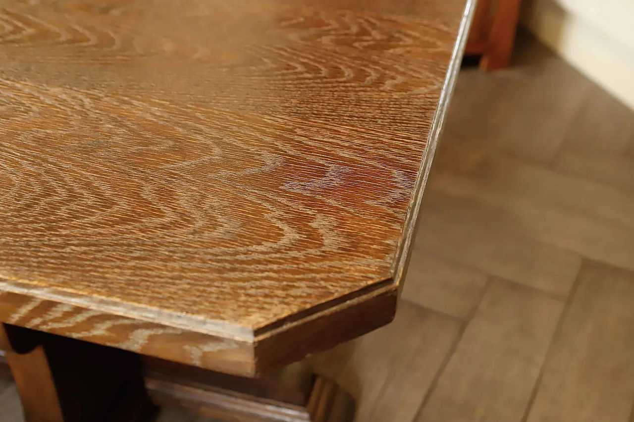 Tavolo di quercia rustica con base centrale 10