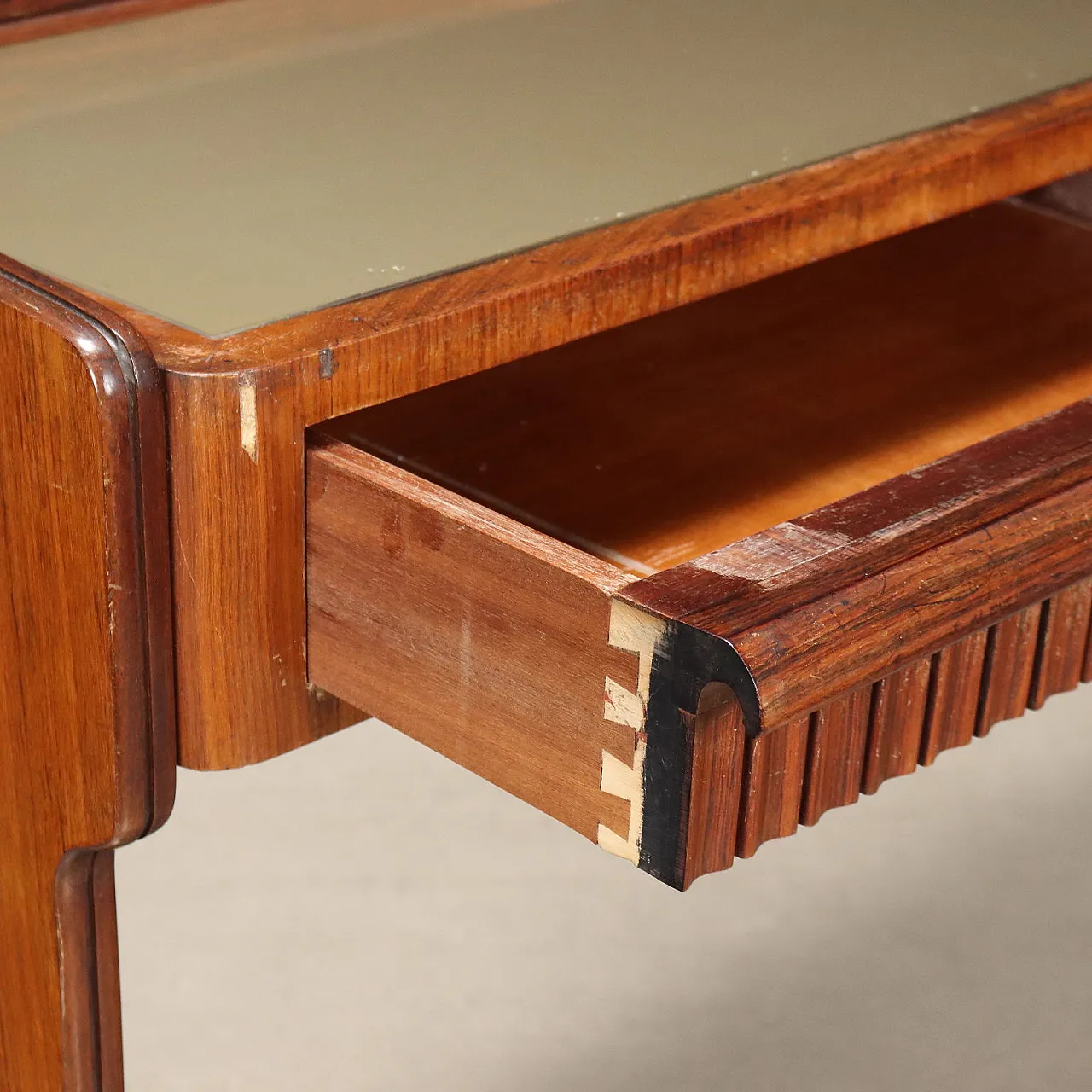 Consolle in legno con piano in vetro, anni '60 3