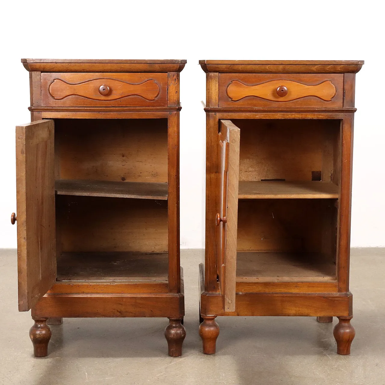 Pair of Umbertino bedside tables, late 19th century 6