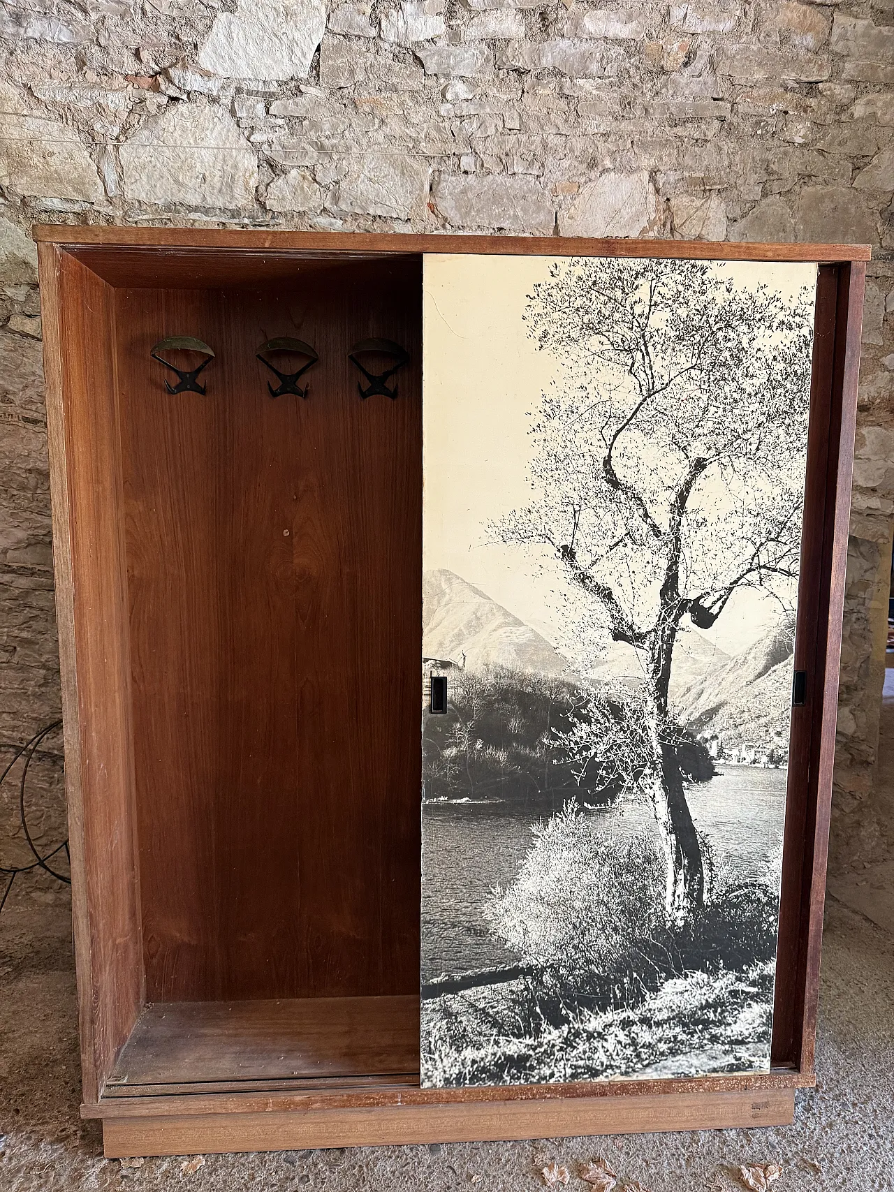 Entryway wardrobe with photography, 1970s 2