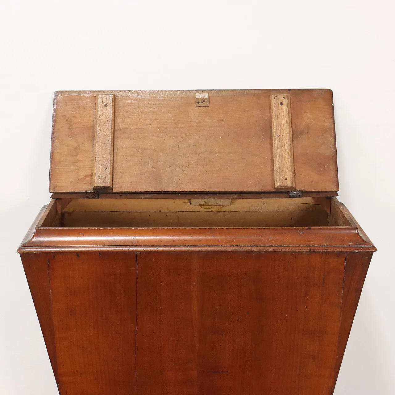 Cassettone in ciliegio con piano apribile, '800 3