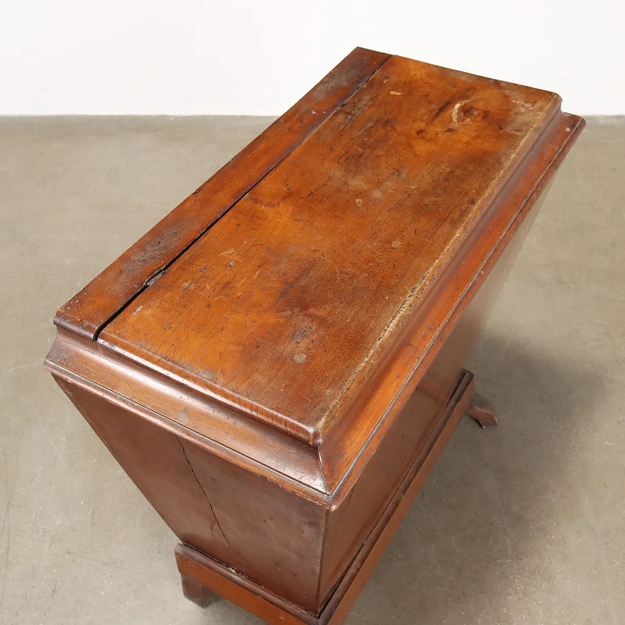 Cassettone in ciliegio con piano apribile, '800 7