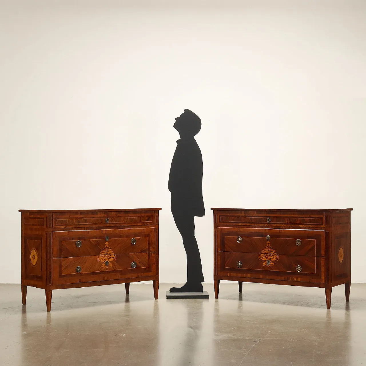 Pair of Neoclassical Chests of Drawers, 18th century 3