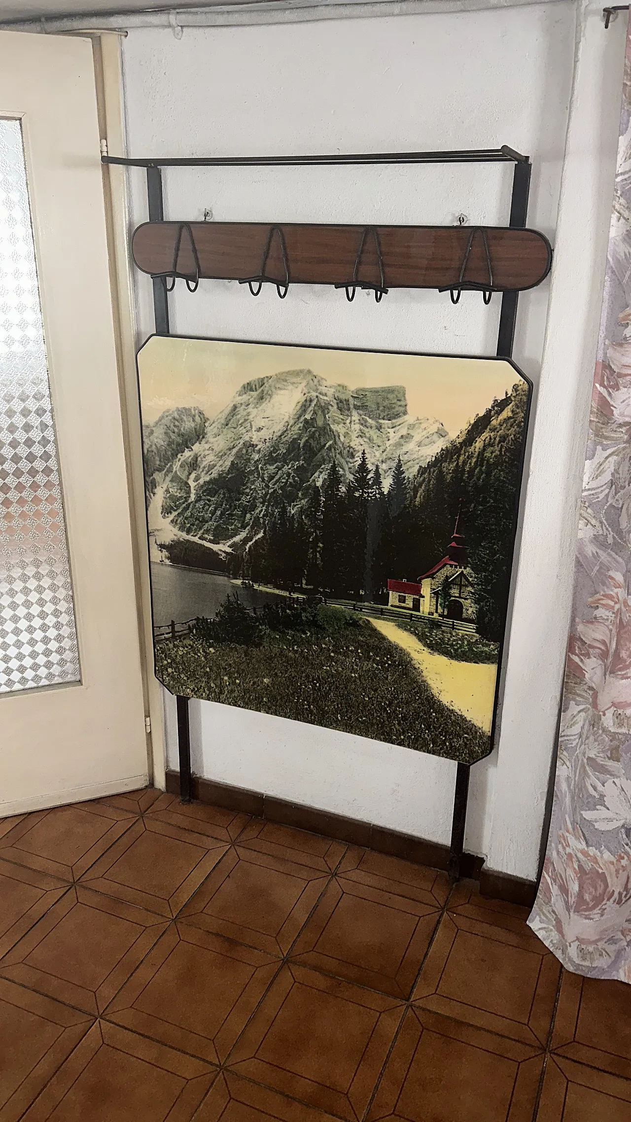 Appendiabiti con quadro, anni '60 5