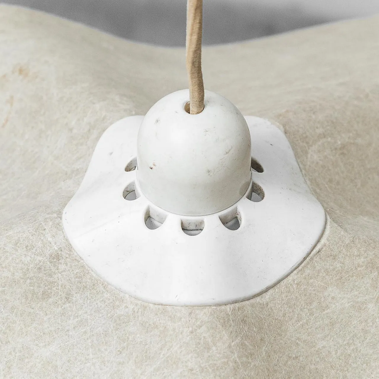 Lampadario modello Area di Mario Bellini per Artemide, anni 70 11