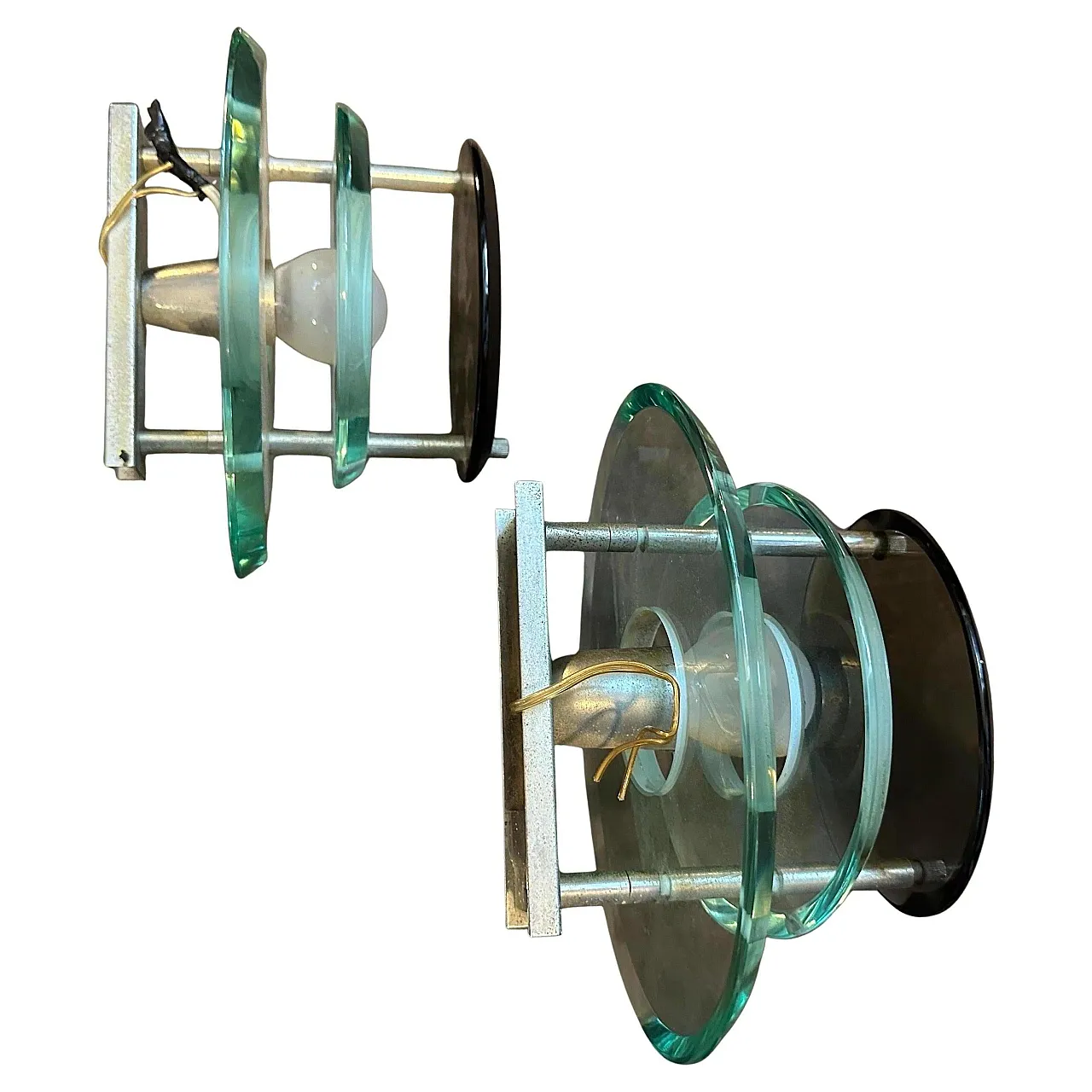 Coppia di applique in vetro e metallo cromato di Veca, anni '60 4