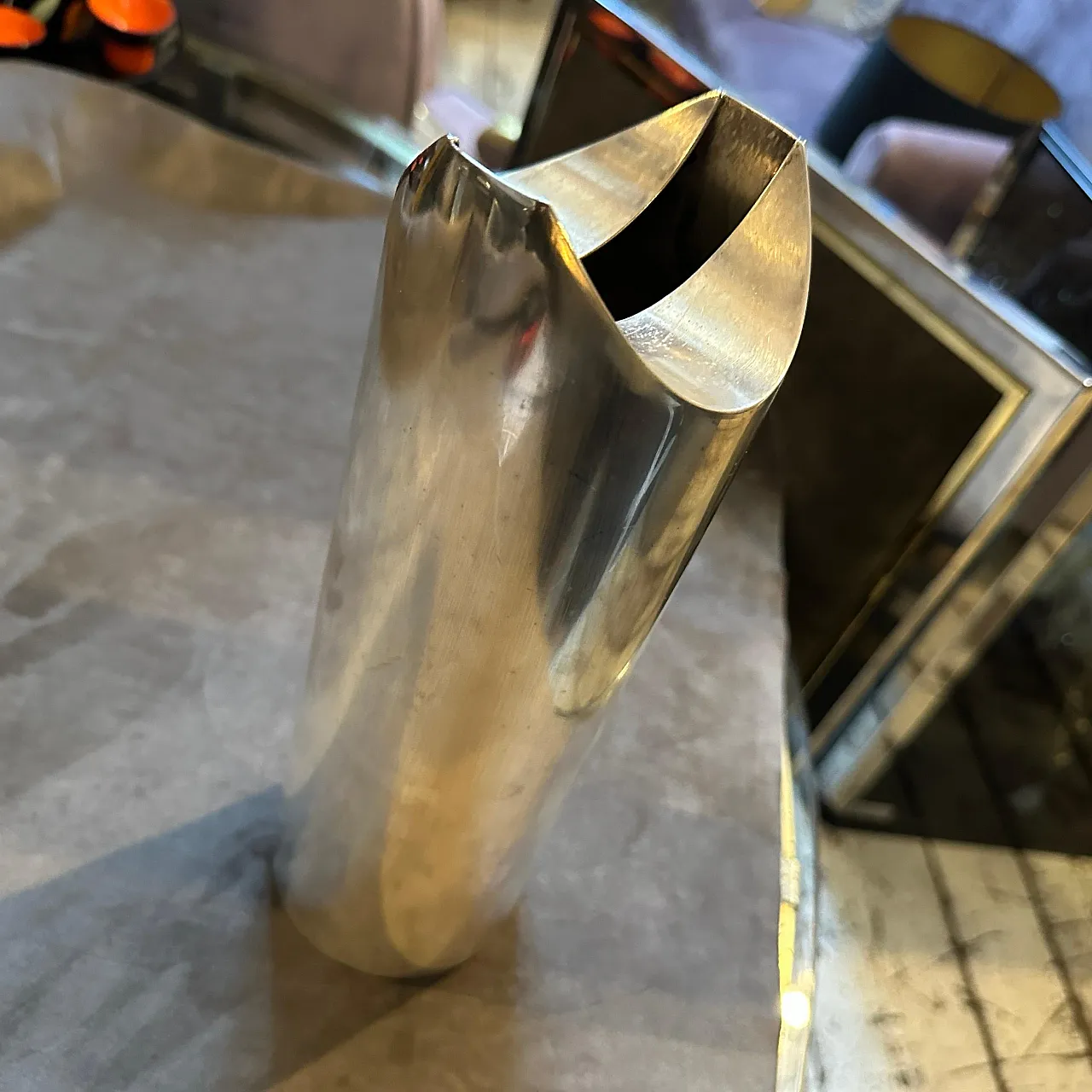 Minimalist Silver Plated Sculptural Vase by Lino Sabattini, 1970s 7