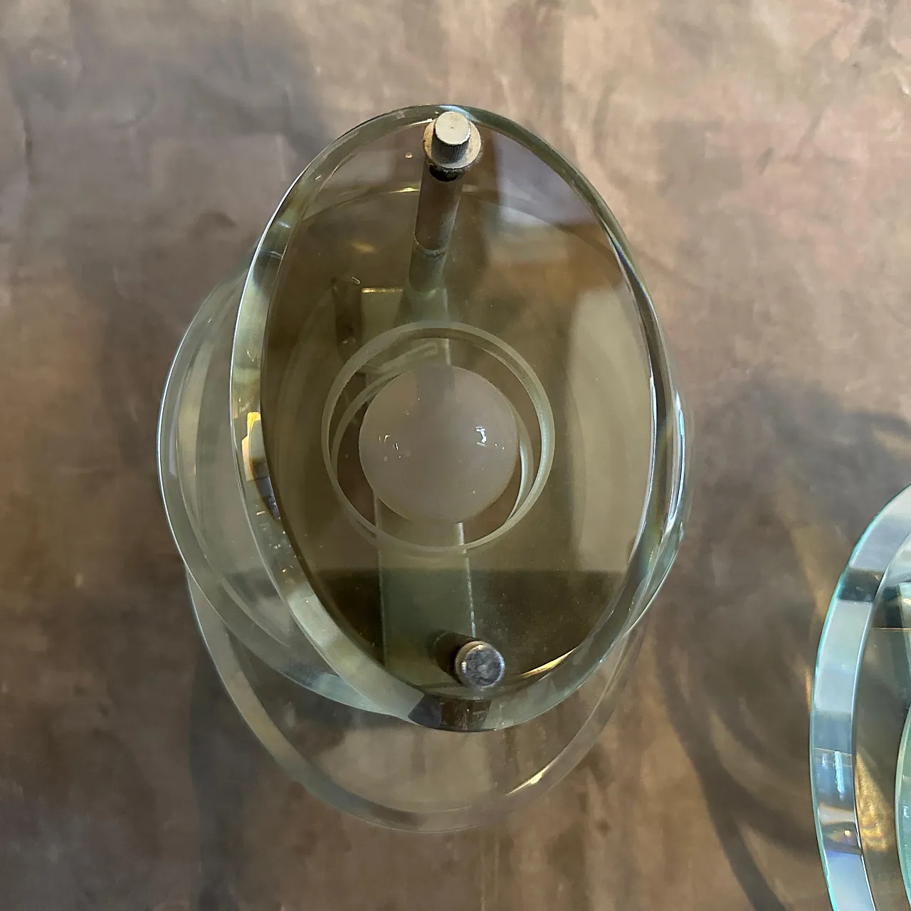 Coppia di applique in vetro e metallo cromato di Veca, anni '60 9