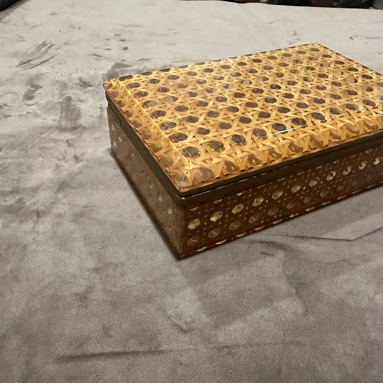 Rectangular box in plexiglass and Vienna straw, 1980s 4