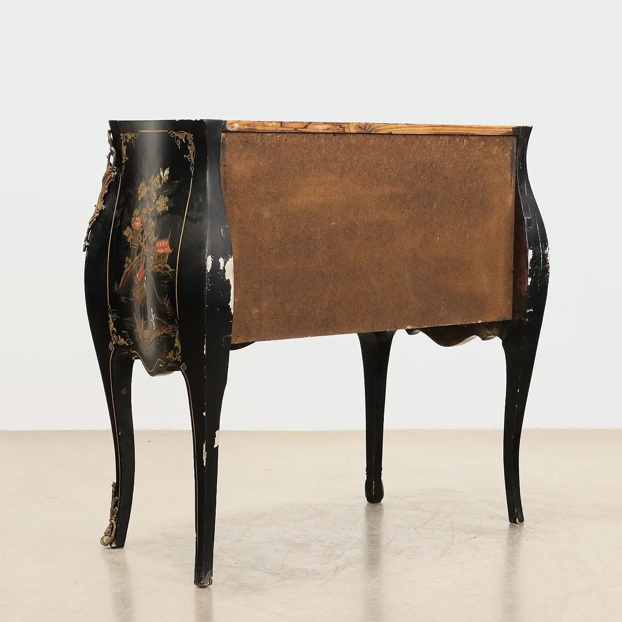 Mobiletto in stile Barocchetto in legno laccato, '900 10