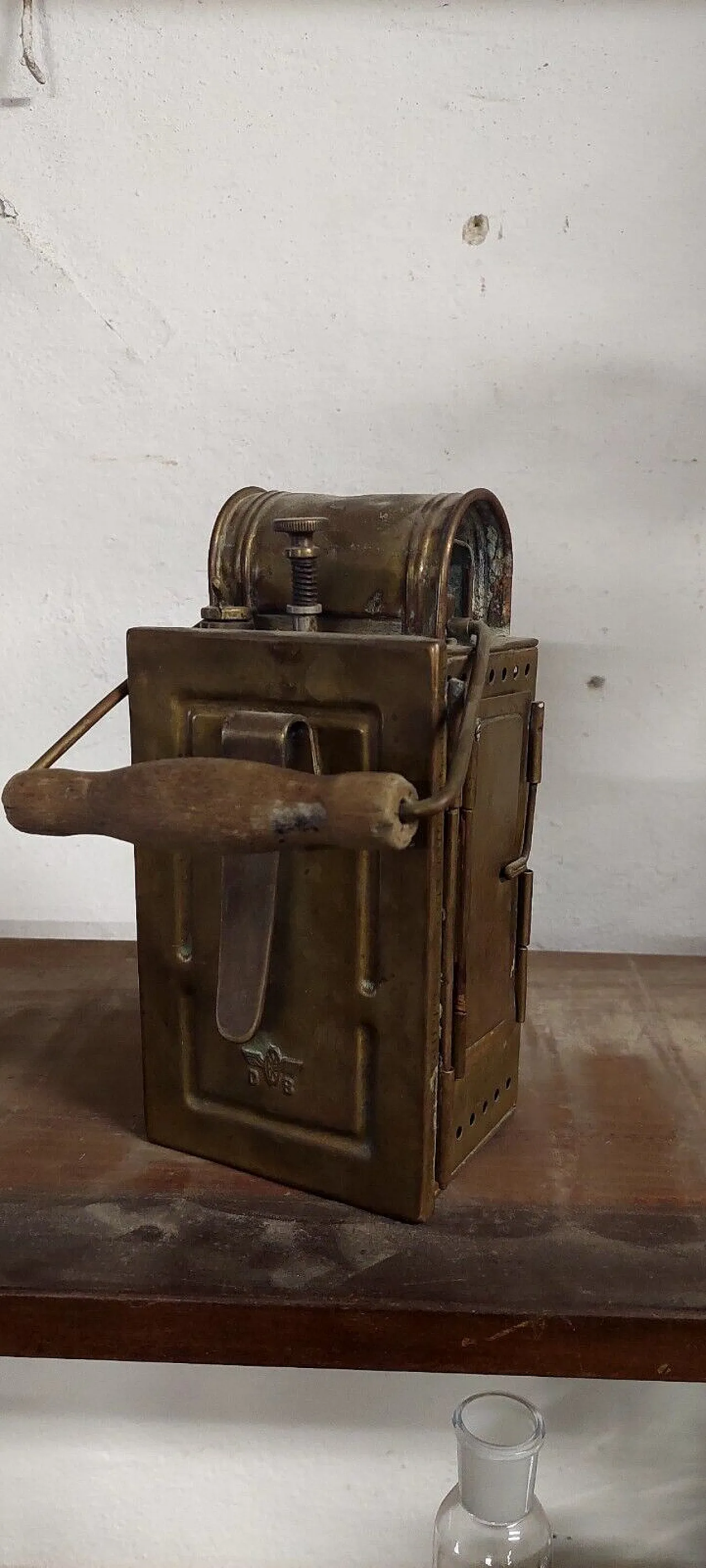 A. Sartorius Wuppertal lamp in brass and colored glass, 1960s 3