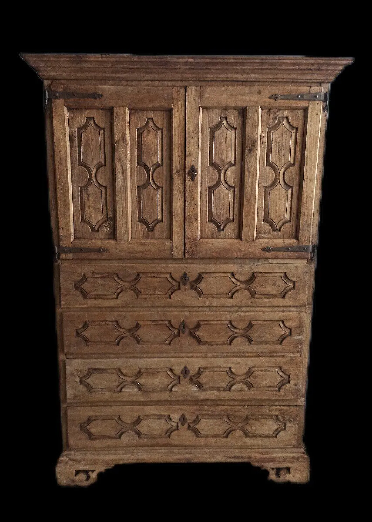 Poplar drawer cabinet with doors, mid-18th century 2