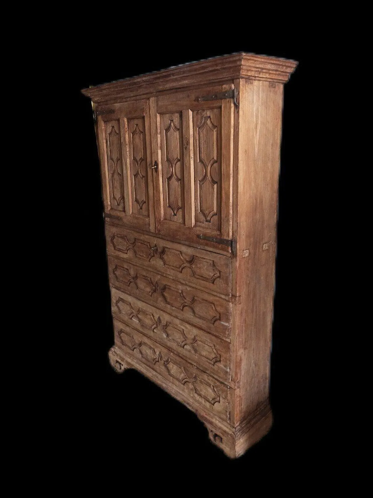 Poplar drawer cabinet with doors, mid-18th century 3