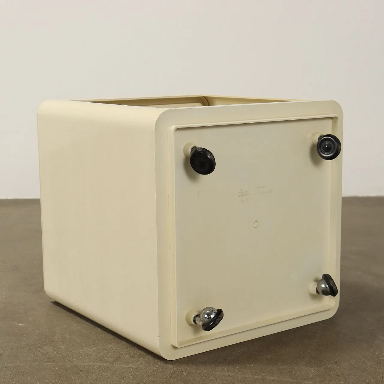 Mobiletto Valletto Quadro Valenti & C., fine '900 10