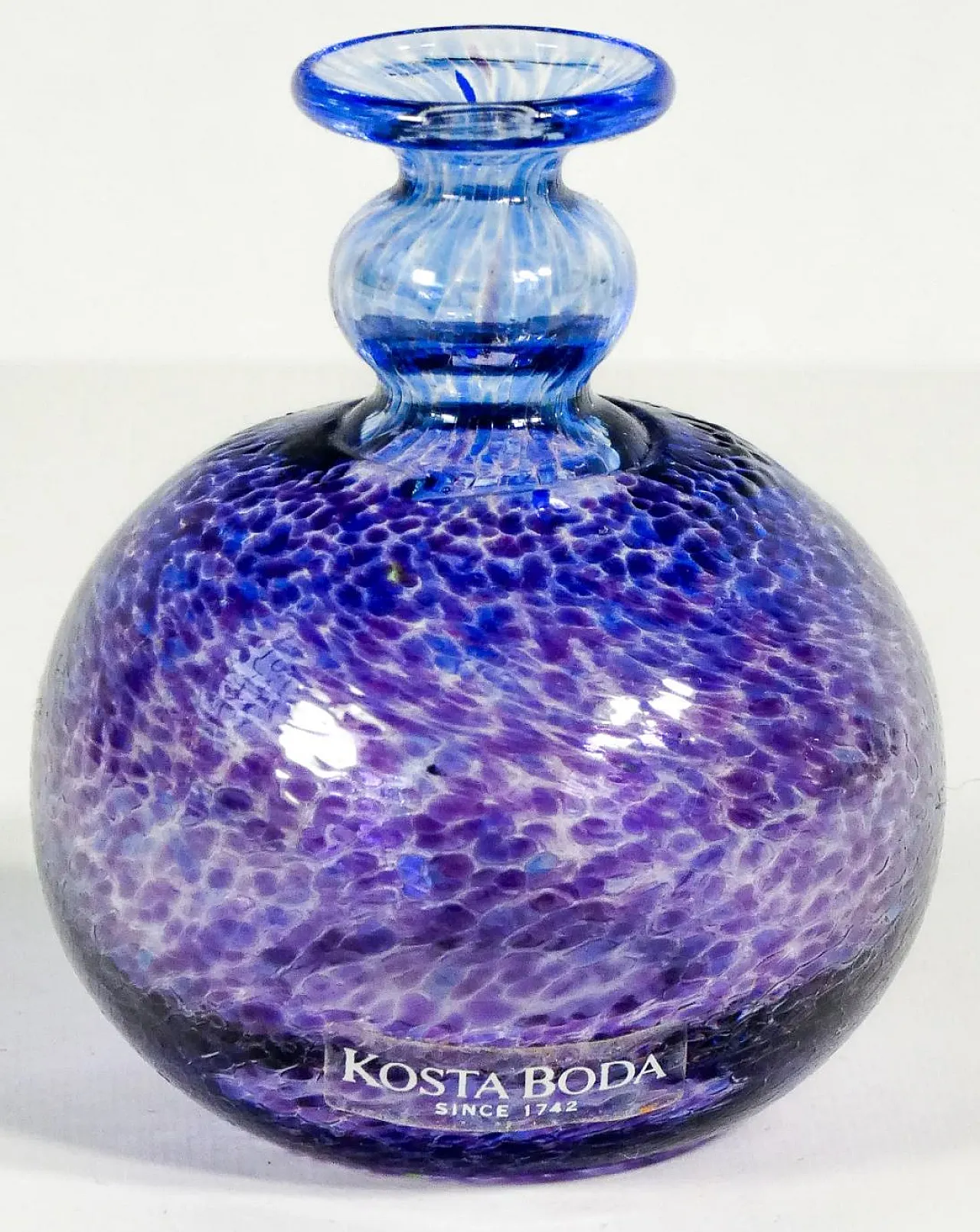 vaso vintage svedese Kosta Boda in vetro artistico 5