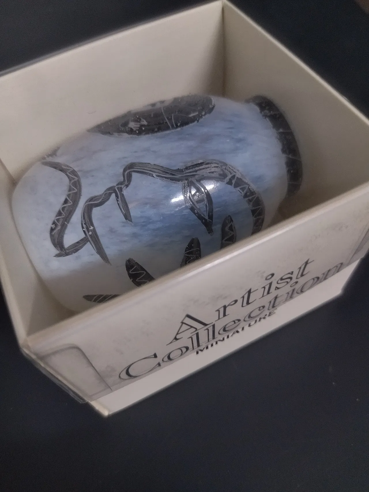 Vaso Kosta Boda dipinto a mano di Ulrica Hydman 1