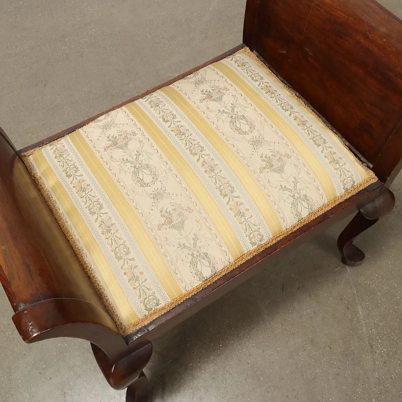 Coppia di sgabelli, primo '900 6