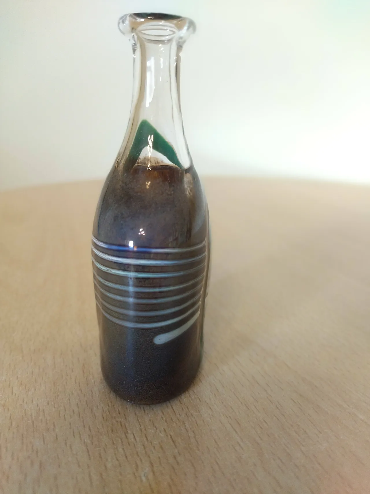 Bottiglia in vetro soffiato Ateljé di Kosta Boda 3